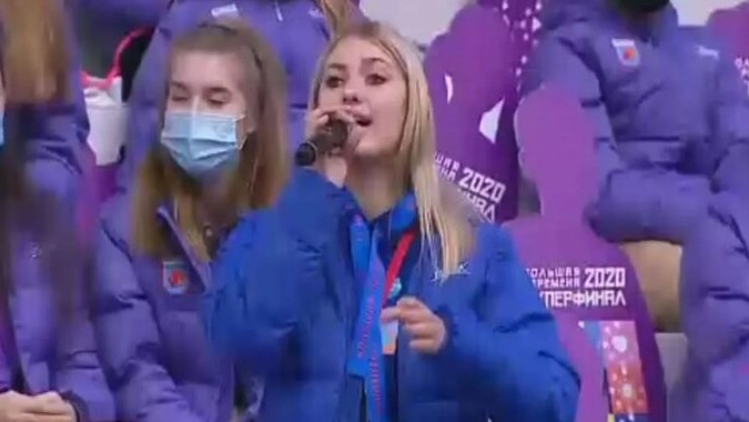 Песню о России исполнила школьница из Благовещенска для Владимира Путина