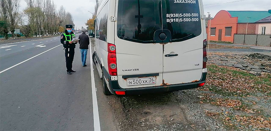Госавтоинспекторы Целинского района проводят контроль за передвижением автобусов