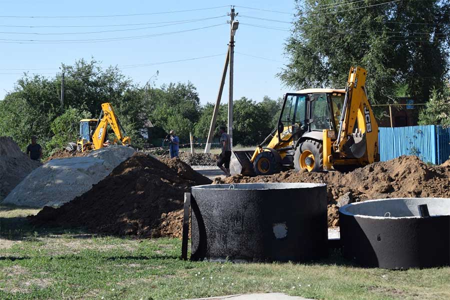 В с. Журавлевка продолжаются работы по реконструкции водопроводной сети