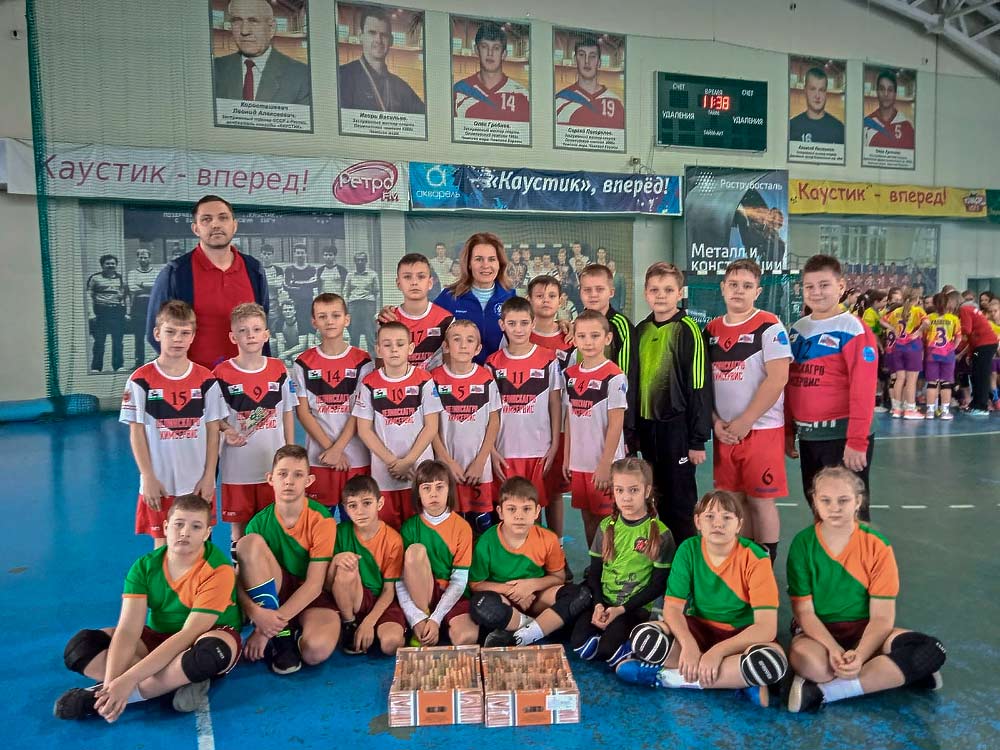 Целинские гандболисты выступили на турнире в Волгограде