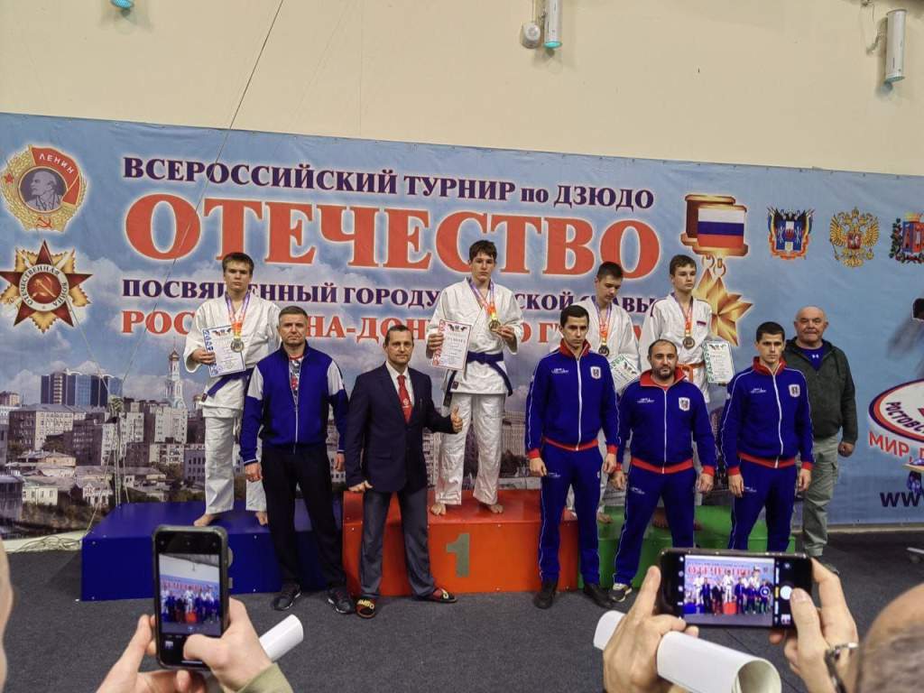 Целинский дзюдоист —  серебряный призер областного турнира