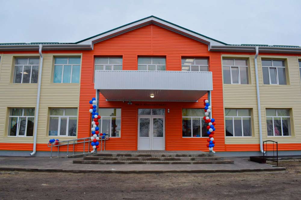 Обновленная школа в п.Юловский открыла двери для учеников и педколлектива