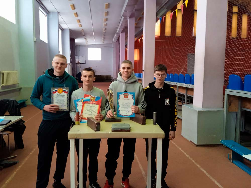 Арм-рестлеры Ольшанской средней школы победили в турнире в честь Дня защитников Отечества